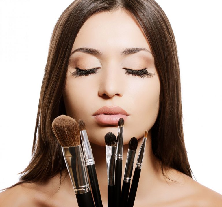 Das natürliche Make-up DIY? Zuverlässige Methoden für hübsches Aussehen